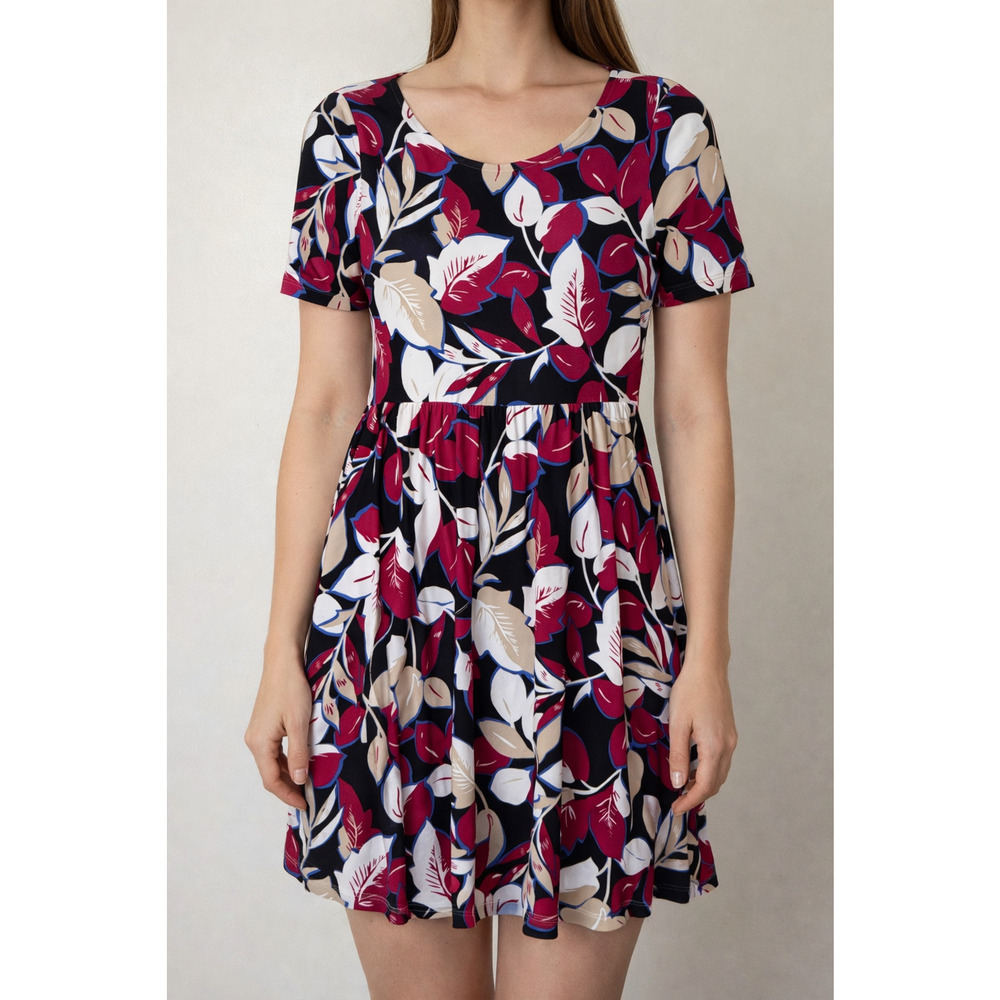 Women's size S Floral Leaf Print Dress Short Sleeve Fit & Flare Stretch Casual